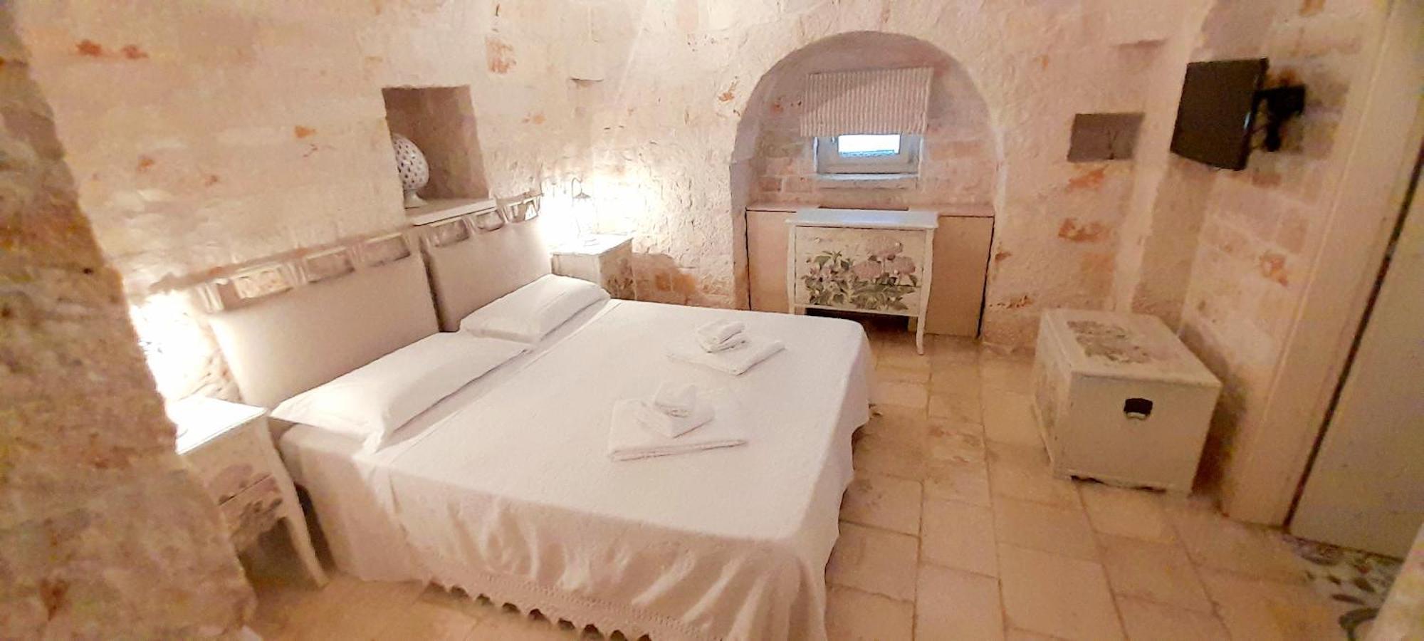 Trullo Roverella Locorotondo Eksteriør billede