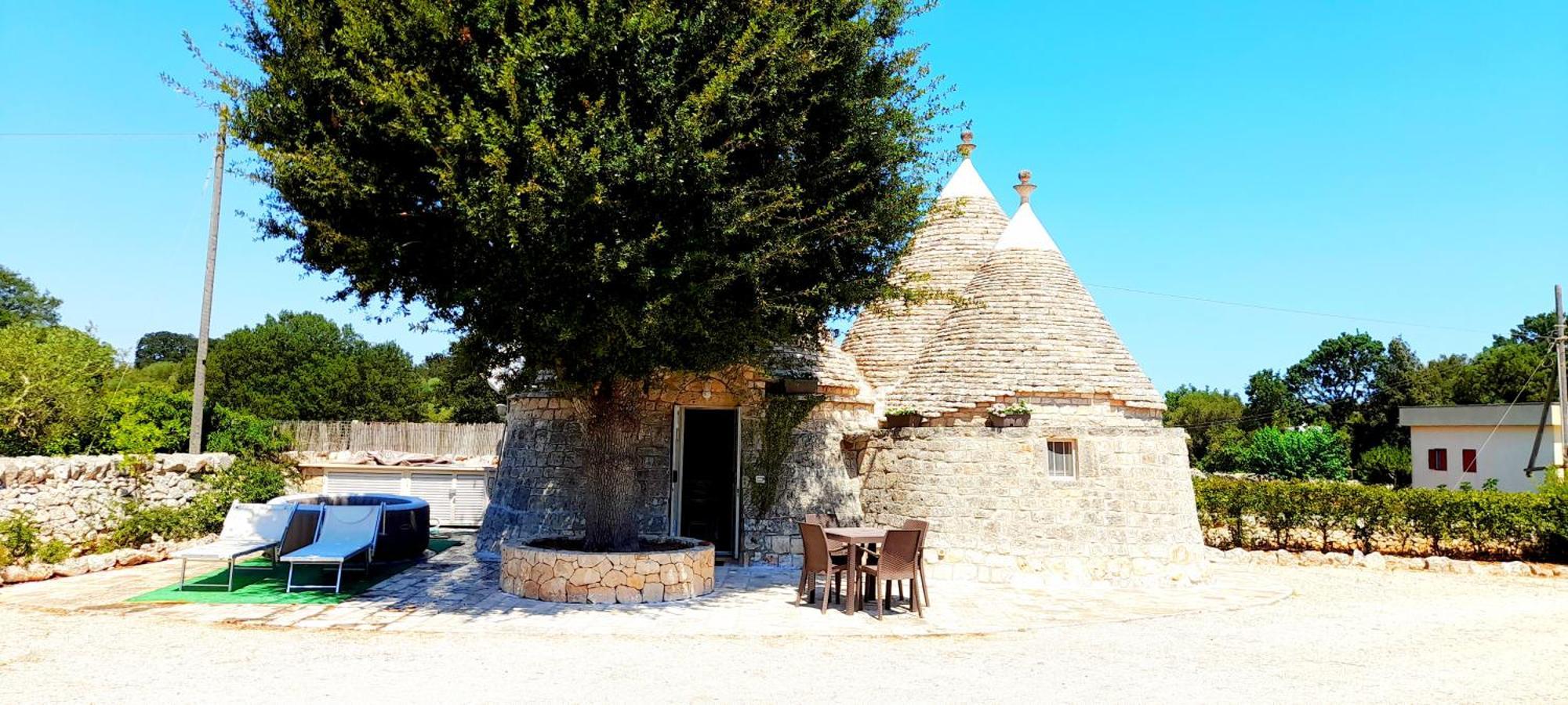 Trullo Roverella Locorotondo Eksteriør billede